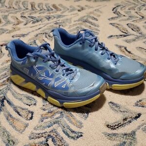 Hoka One One Blue Yellow Running Shoes | Size 7.5